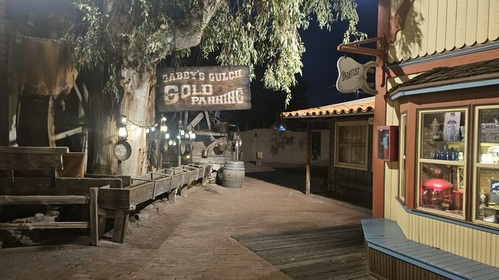 Gabby's Gulch Gold Panning - 1