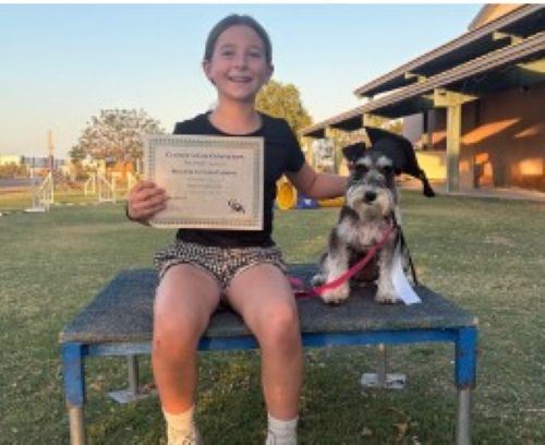 Good Dog Agility club member Autumn and Millie 500