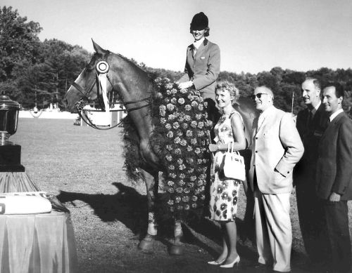 Mary_Chapot_aboard_Tomboy - first_Cleveland_Grand_Prix 1965 500